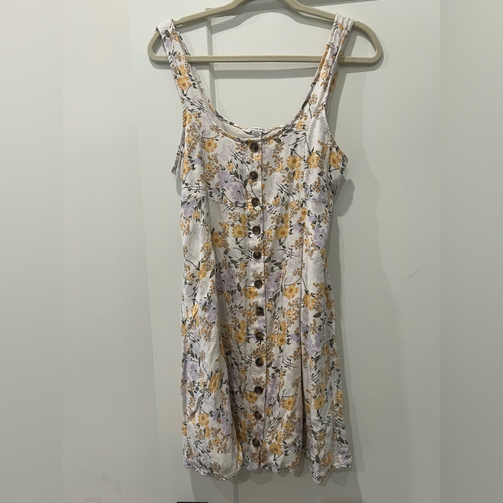 AMERICAN EAGLE SZM Floral Button-Down Summer Dress lined , loose tie in back